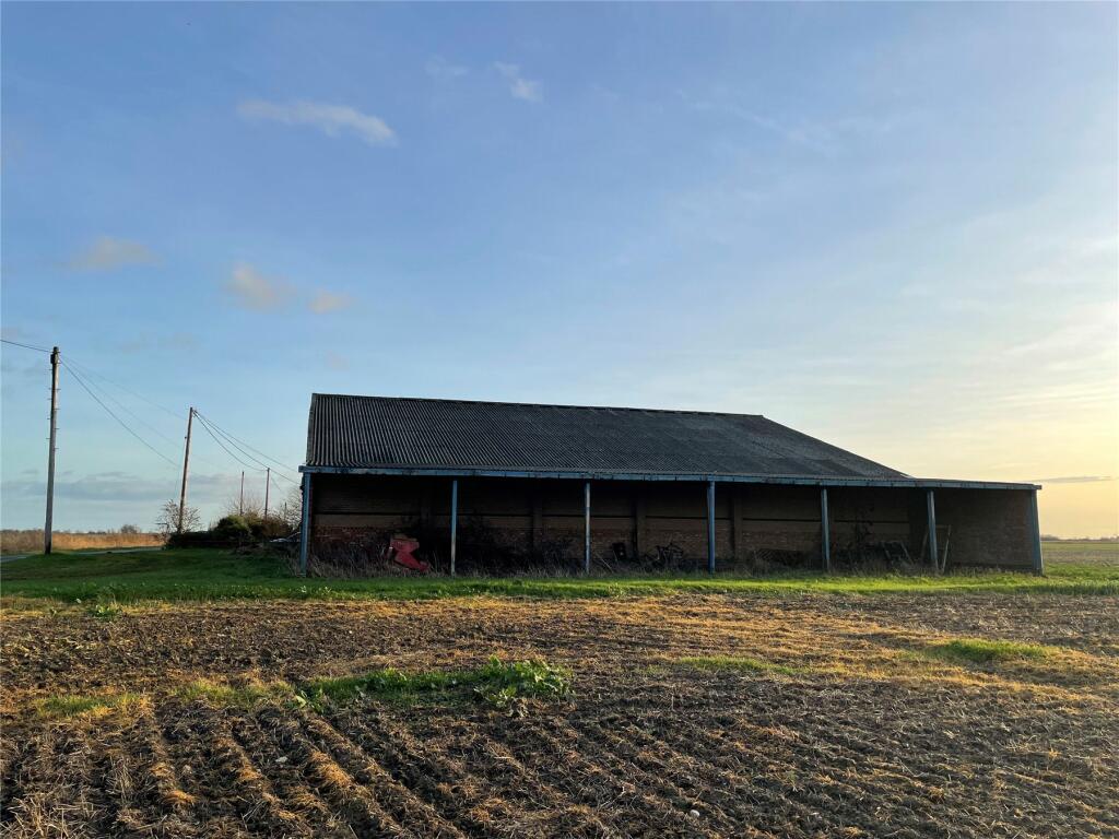 Land for sale in Maryland Barn, Maryland Bank, Amber Hill, Boston