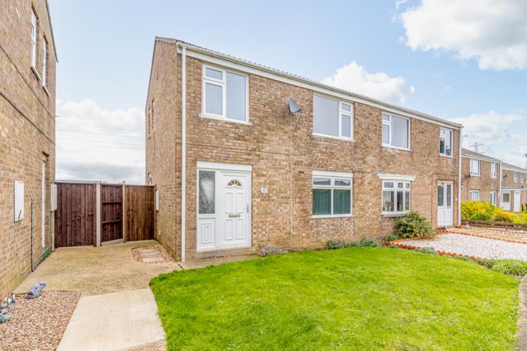 3 bedroom semidetached house for sale in Clarke Court, Wyberton