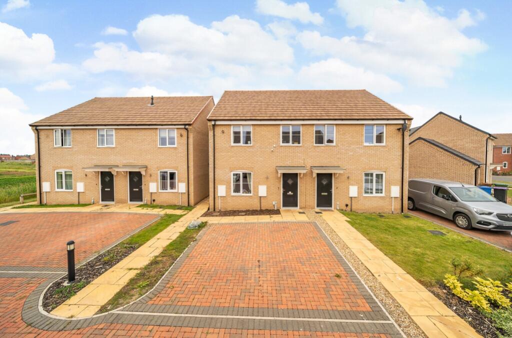 3 bedroom semidetached house for sale in Meres Way, Swineshead, Boston