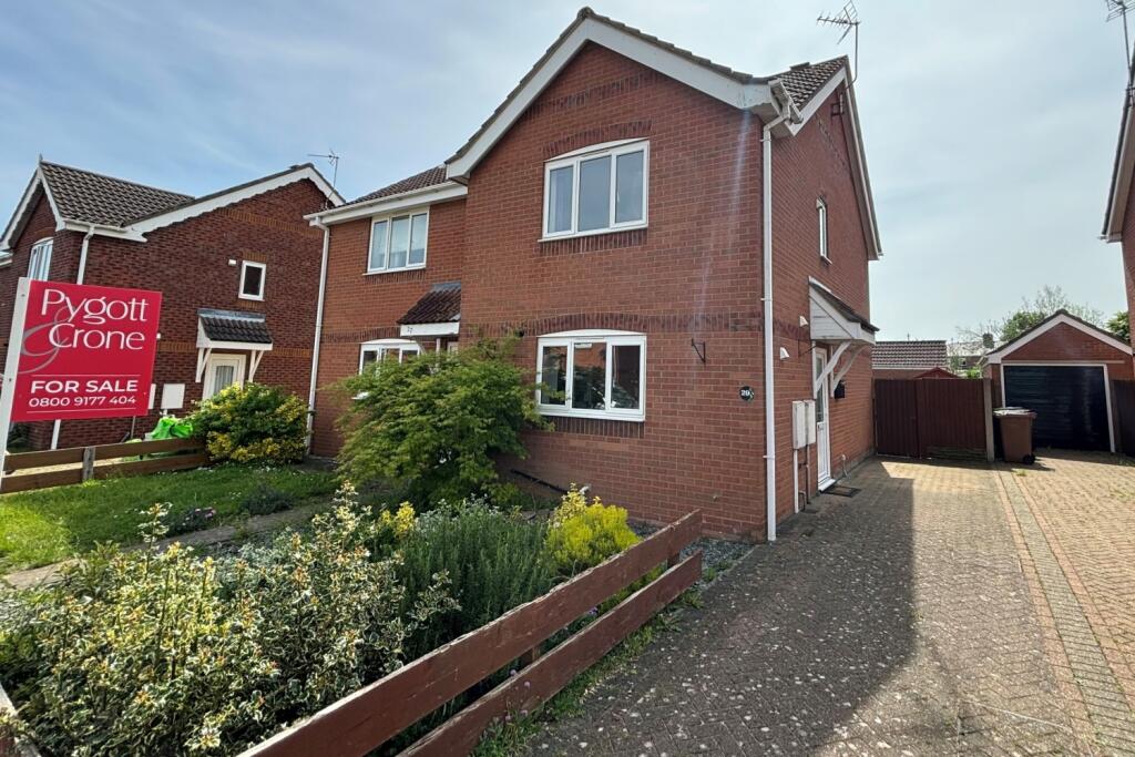 2 bedroom semidetached house for sale in Meadowbrook, Ruskington