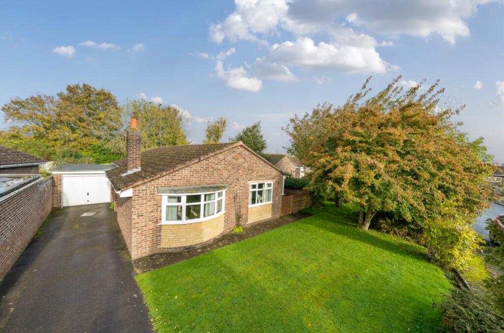 Main image of property: Flaxwell Way, Leasingham, Sleaford, Lincolnshire, NG34