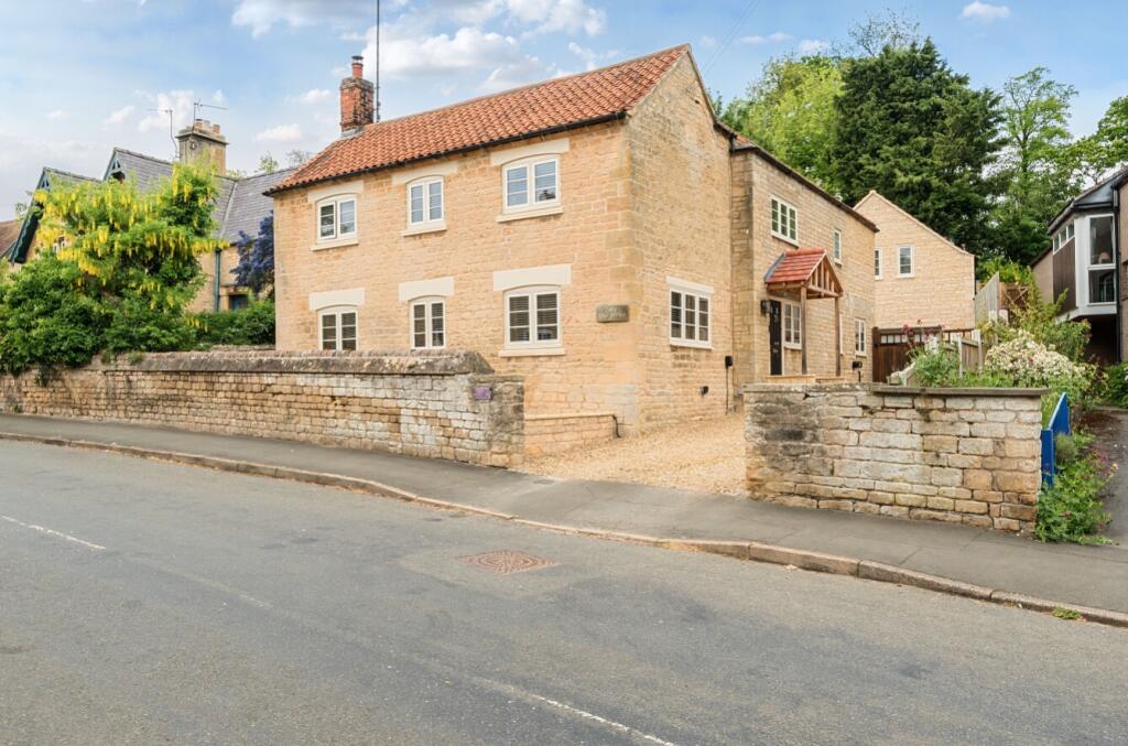 Main image of property: 30 Main Street, South Rauceby, Sleaford, Lincolnshire, NG34