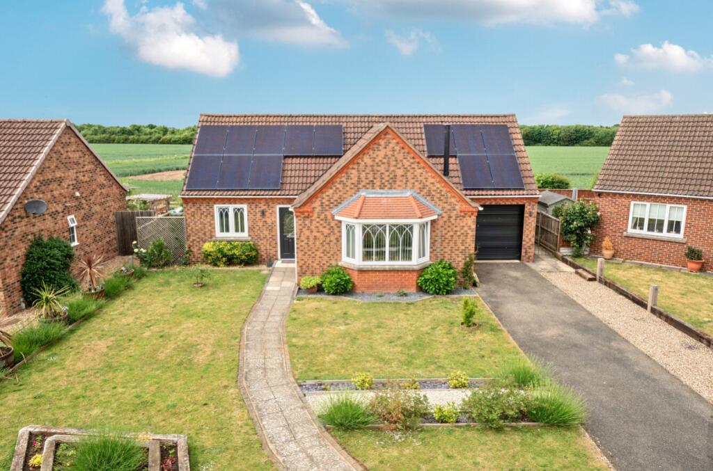 Main image of property: Hubbard Close, Heckington, Sleaford, Lincolnshire, NG34
