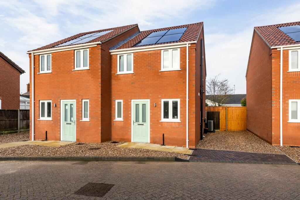 Main image of property: Plot 2, 2b Nursery Court, Sleaford, Lincolnshire, NG34