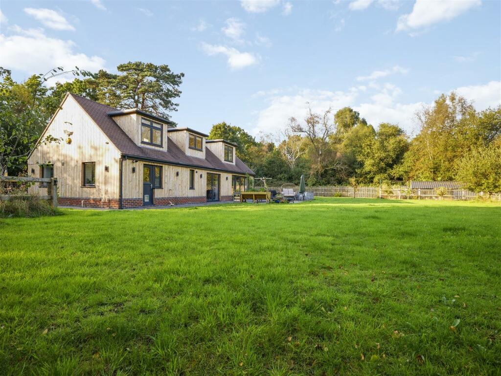 Additional property image - Verwood Road, Three Legged Cross