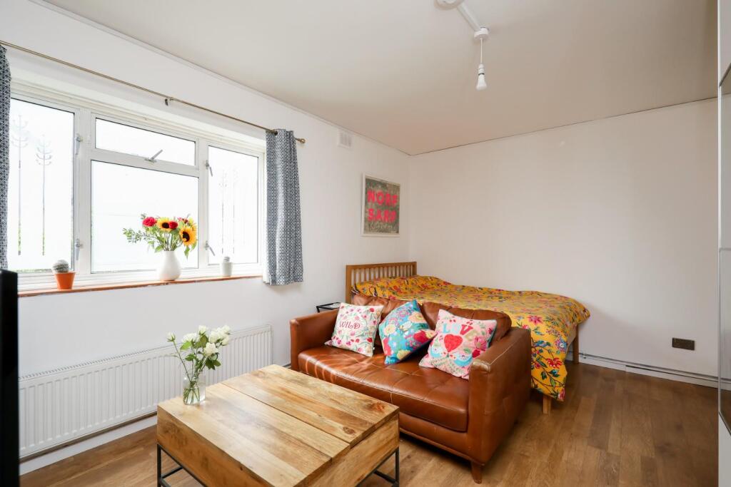 Main image of property: Rosebank Way, London