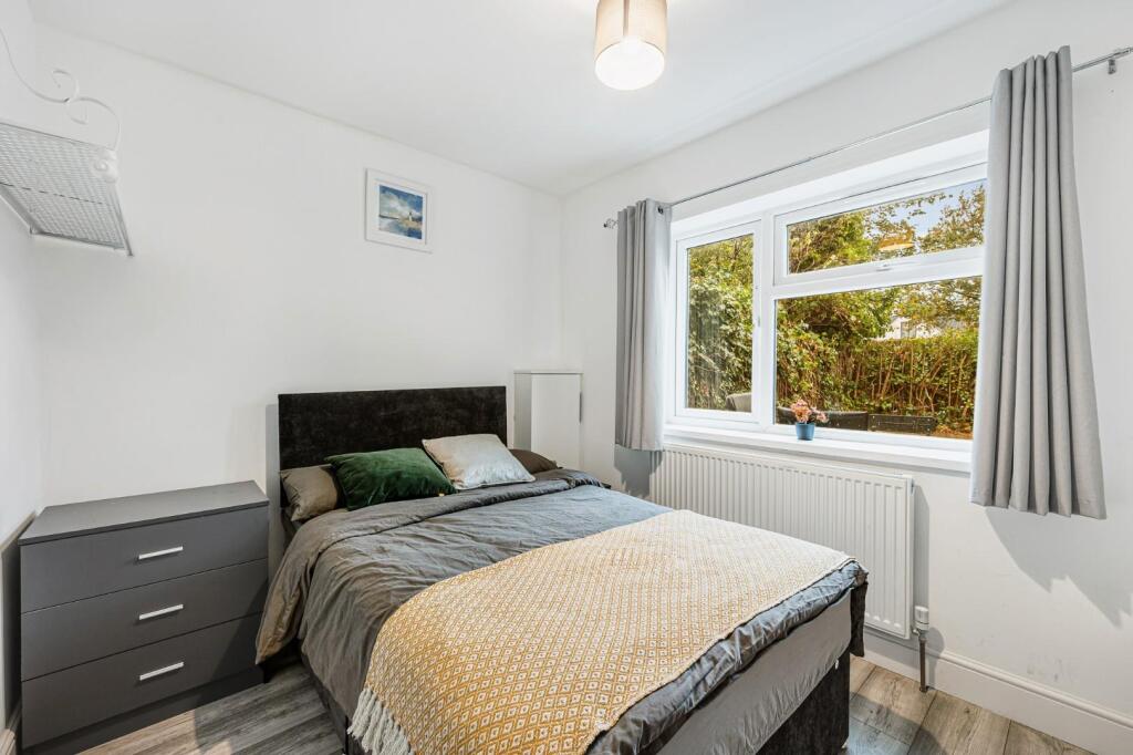 Main image of property: The Crescent, Acton