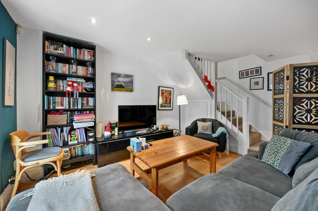 Main image of property: Oliver Close, Chiswick