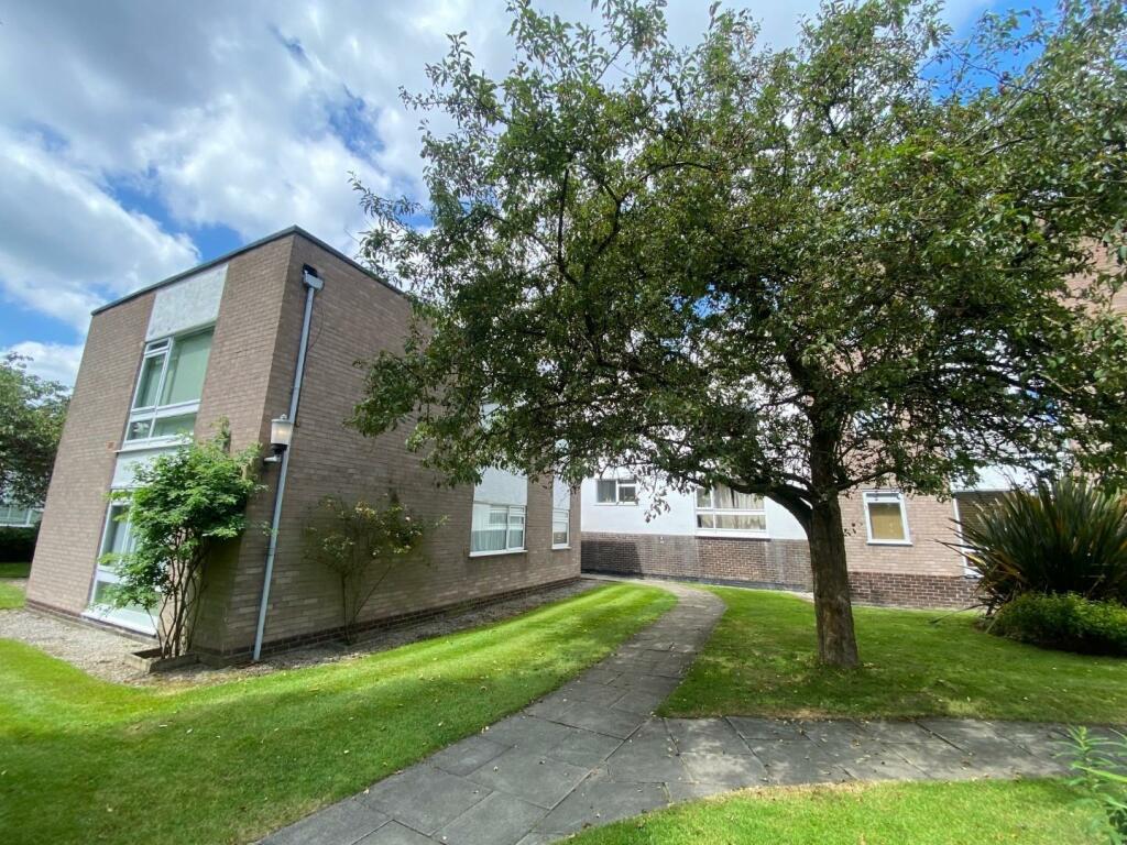 1 bedroom flat for sale in Thorne House, Fallowfield, M14