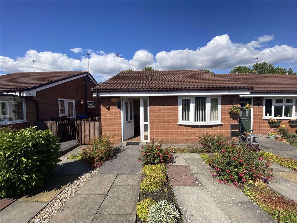 2 bedroom bungalow for sale in Lomas Close, Burnage, Manchester, M19 , M19