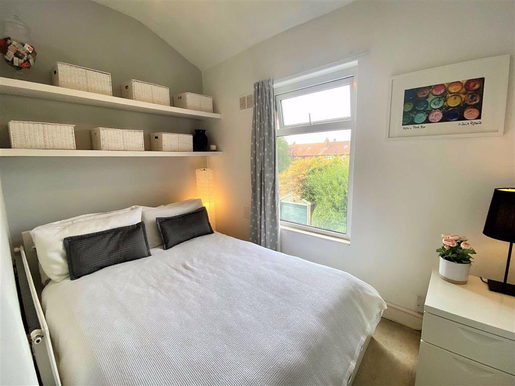 3 bedroom terraced house for sale in Disley Avenue, West Didsbury