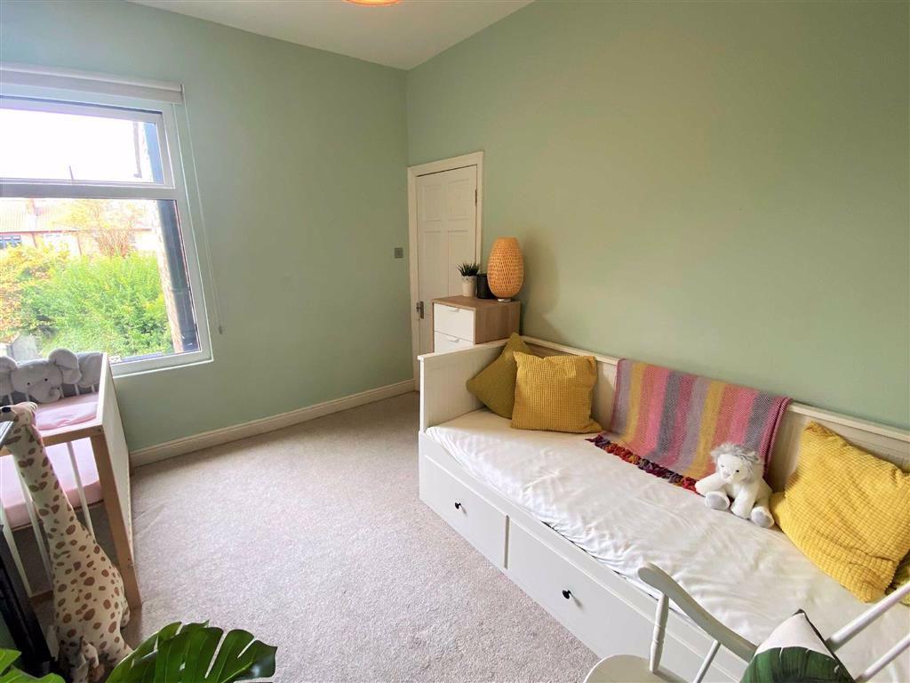 3 bedroom terraced house for sale in Disley Avenue, West Didsbury