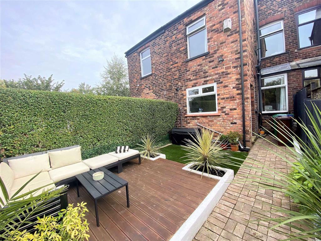 3 bedroom terraced house for sale in Disley Avenue, West Didsbury