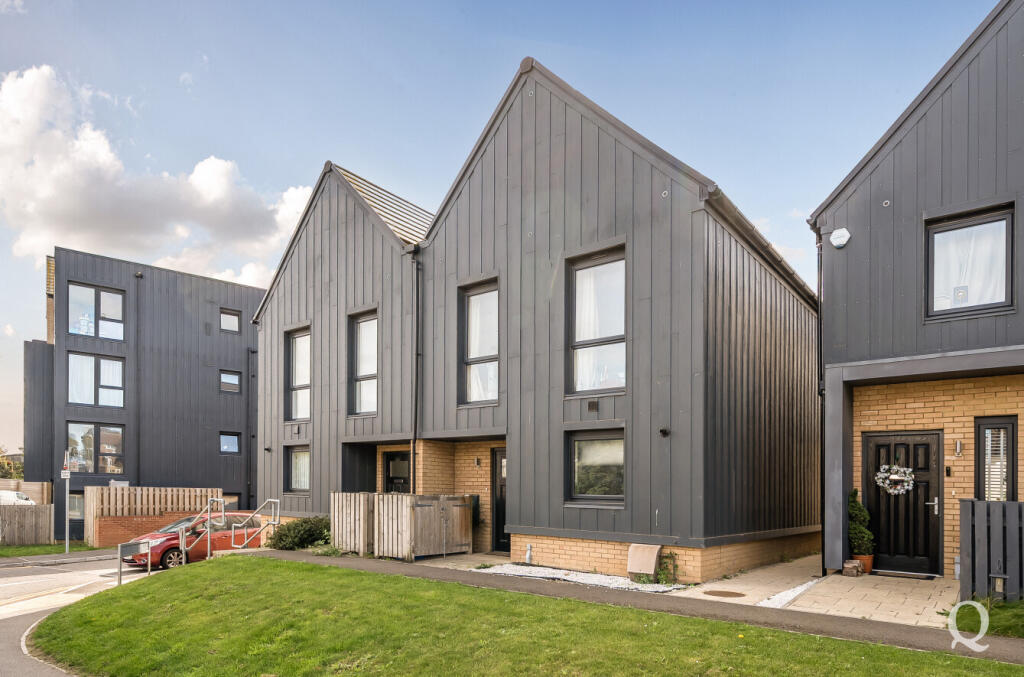 Main image of property: Mars Close, Milton Regis, Sittingbourne, Kent, ME10