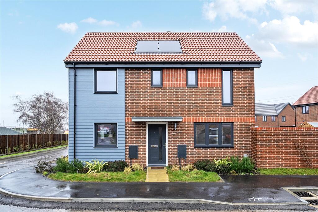 Main image of property: Henge Road, Iwade, Sittingbourne, Kent, ME9