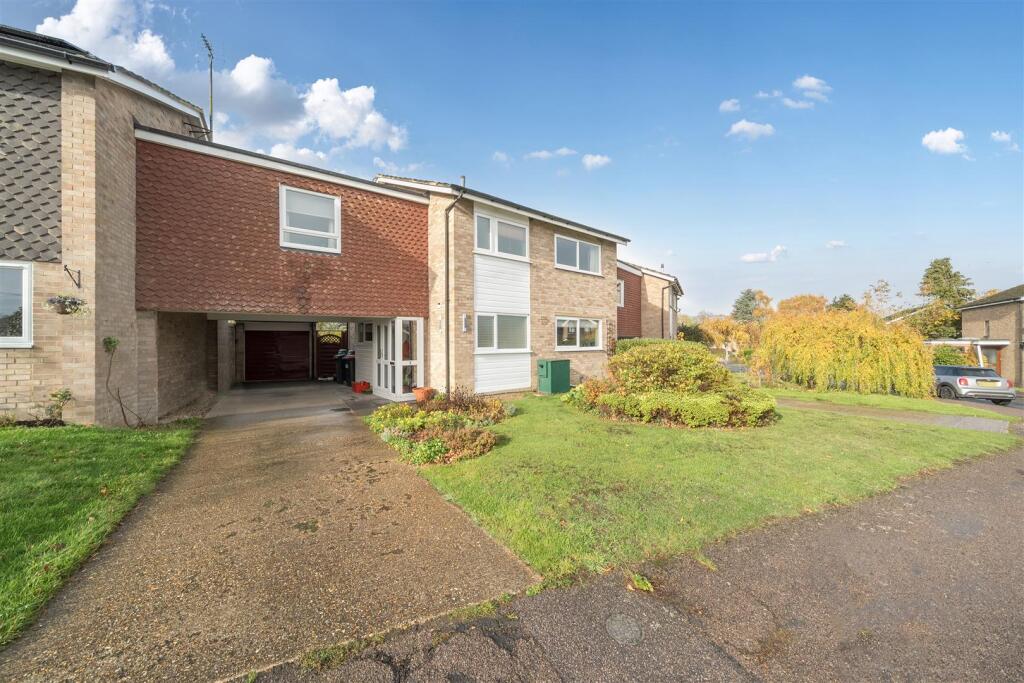 Main image of property: Marriotts Close, Felmersham