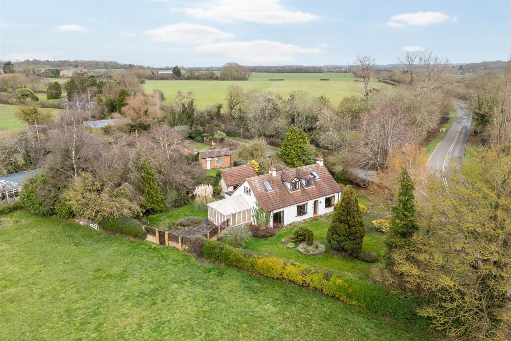 Main image of property: Bedford Road, Stagsden