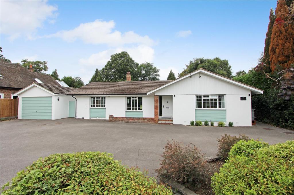 4 bedroom detached bungalow for sale in West Byfleet, KT14