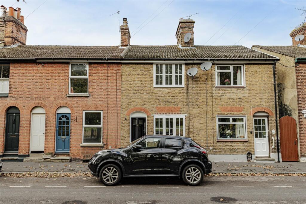 Main image of property: Park Road, Faversham