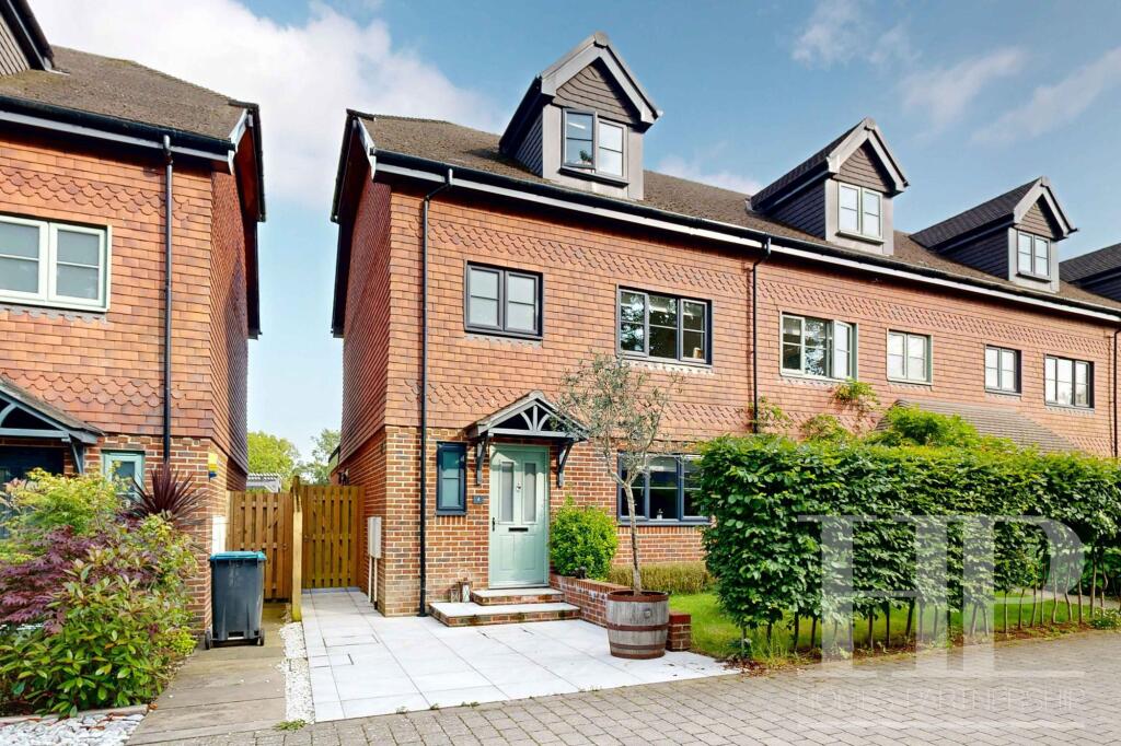 Main image of property: Woodlands Edge, Handcross, RH17