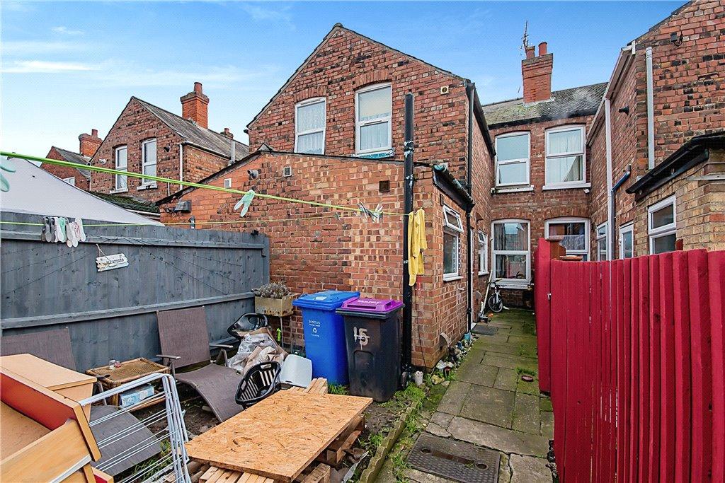 3 bedroom terraced house for sale in Hartley Street, Boston
