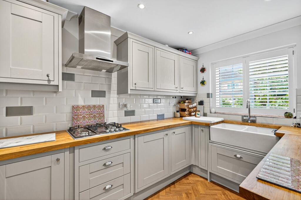 Main image of property: Leacroft, Staines-upon-Thames, TW18