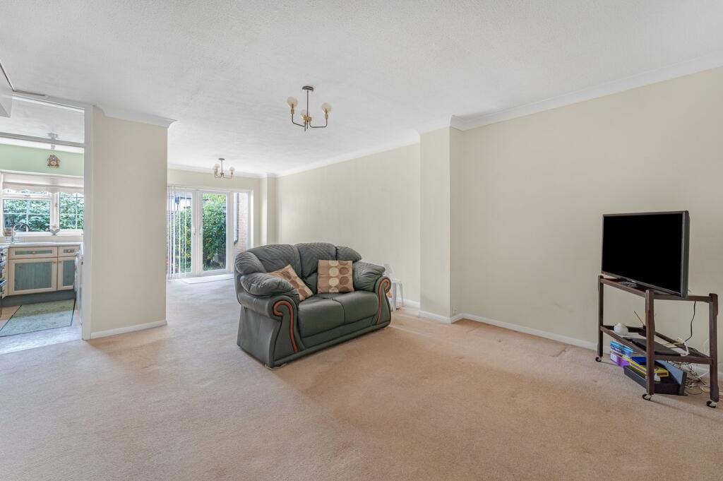 3 bedroom terraced house