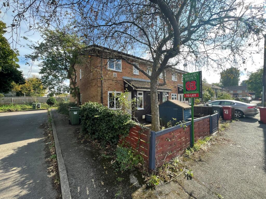 Main image of property: Meadowbrook Close, Colnbrook, Slough, SL3