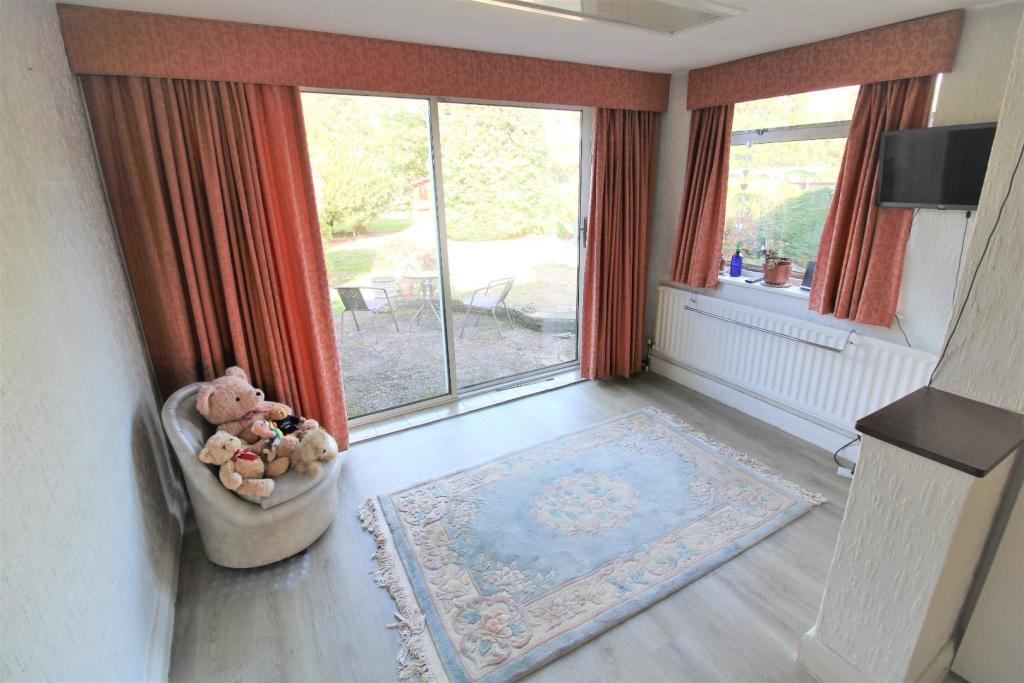 4 bedroom house for sale in Bowness Road, Bexleyheath, DA7