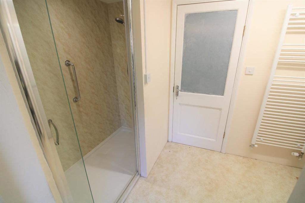 4 bedroom house for sale in Bowness Road, Bexleyheath, DA7