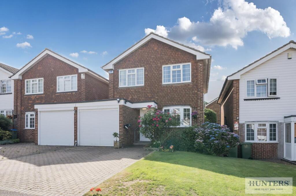 Main image of property: Vicarage Close