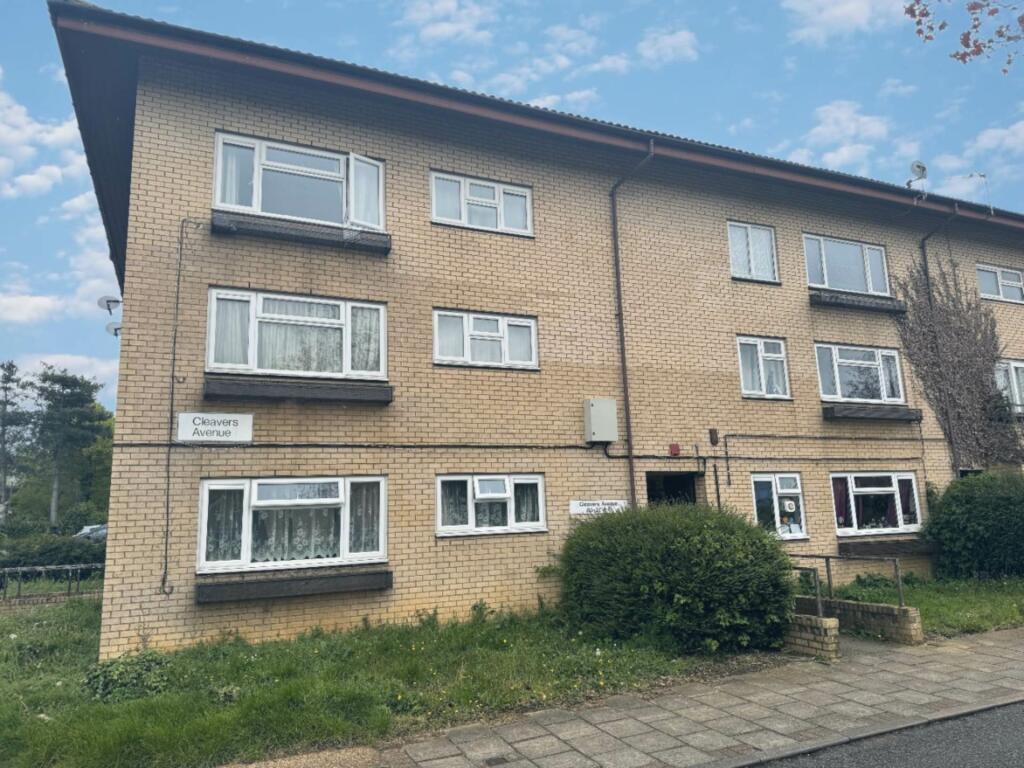 1 bedroom apartment for rent in Cleavers Avenue, Conniburrow, MK14
