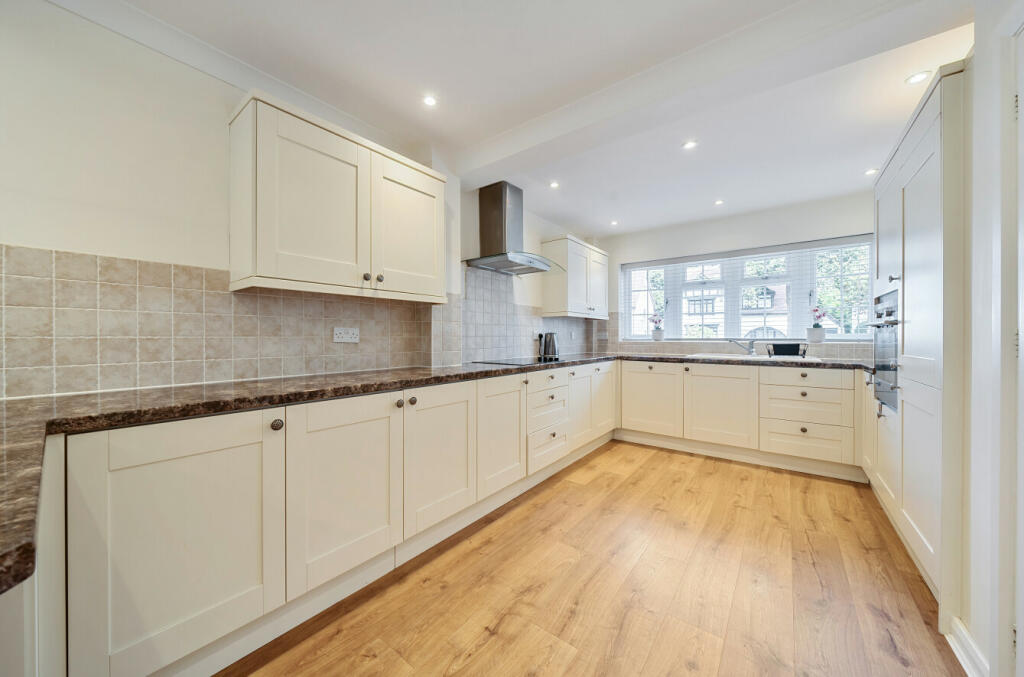 Additional property image - Wood Ride, Petts Wood, BR5