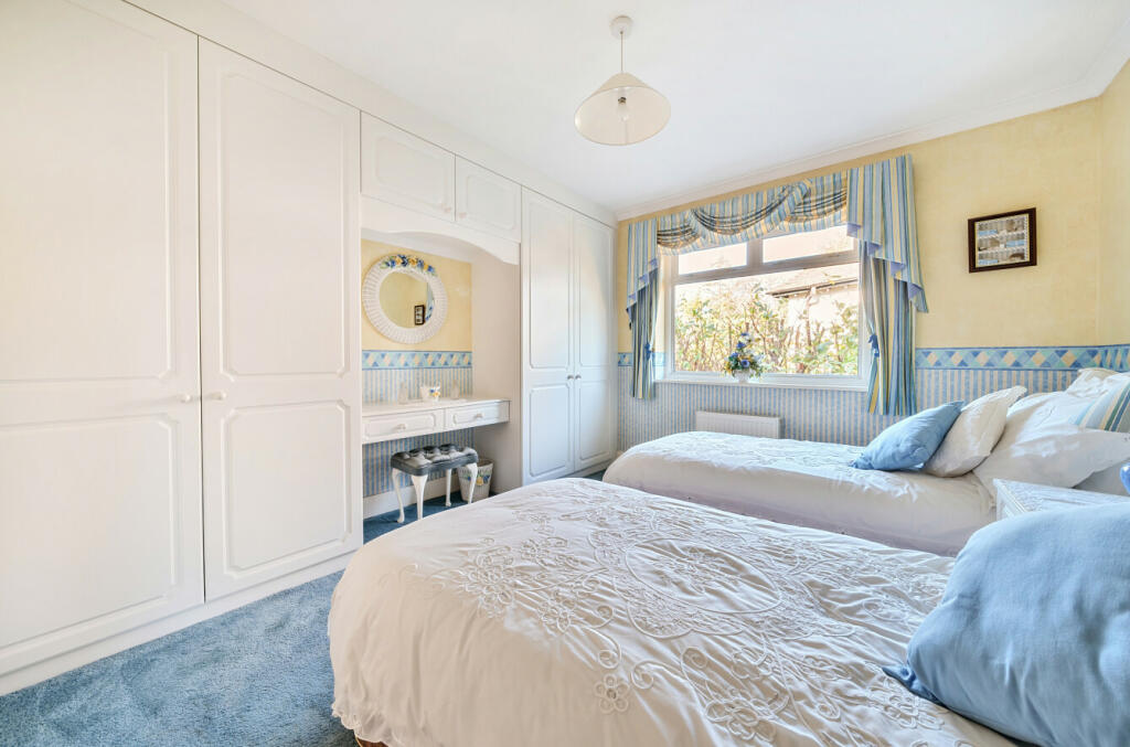 Additional property image - Marlings Park Avenue, Chislehurst, BR7
