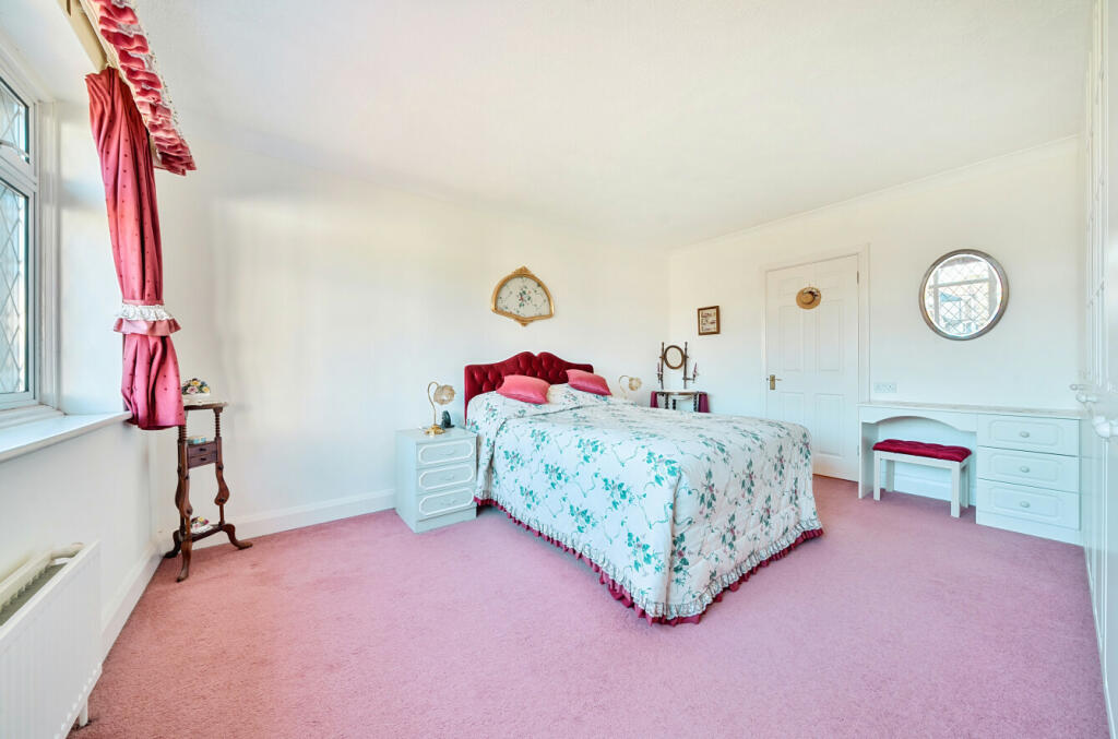 Additional property image - Marlings Park Avenue, Chislehurst, BR7