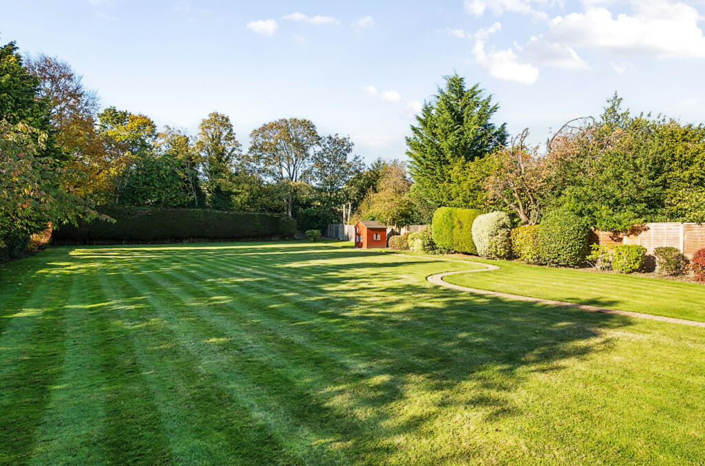 Additional property image - Marlings Park Avenue, Chislehurst, BR7