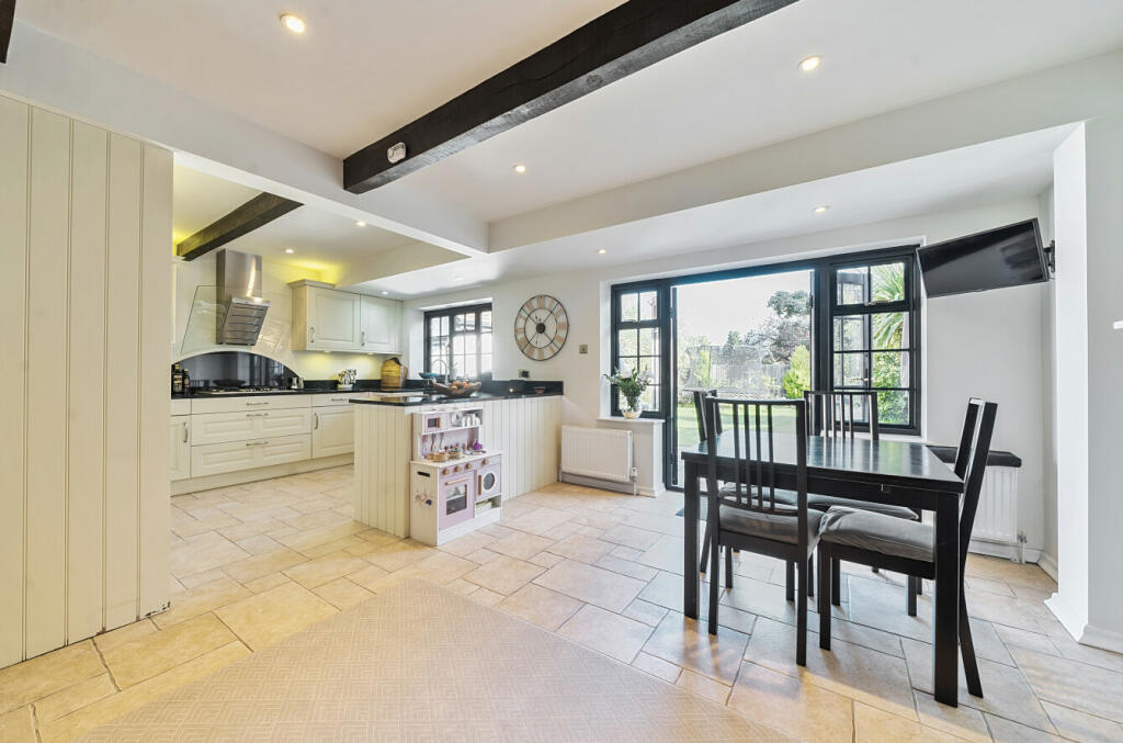 Additional property image - Princes Avenue, Petts Wood, Orpington, BR5