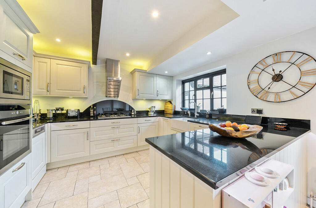 Additional property image - Princes Avenue, Petts Wood, Orpington, BR5