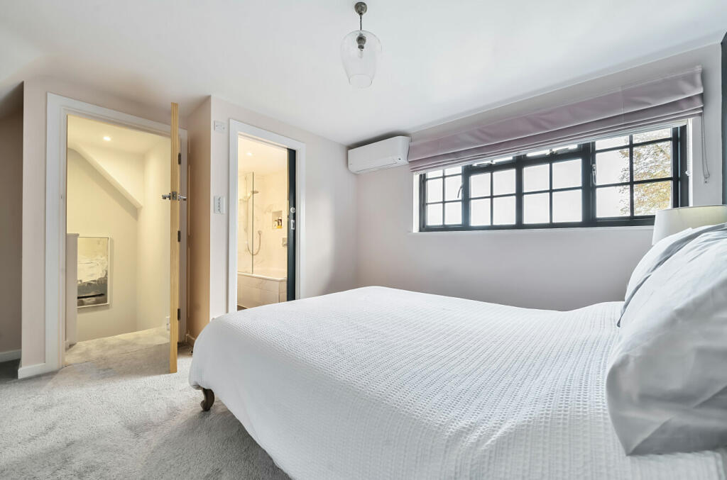 Additional property image - Princes Avenue, Petts Wood, Orpington, BR5