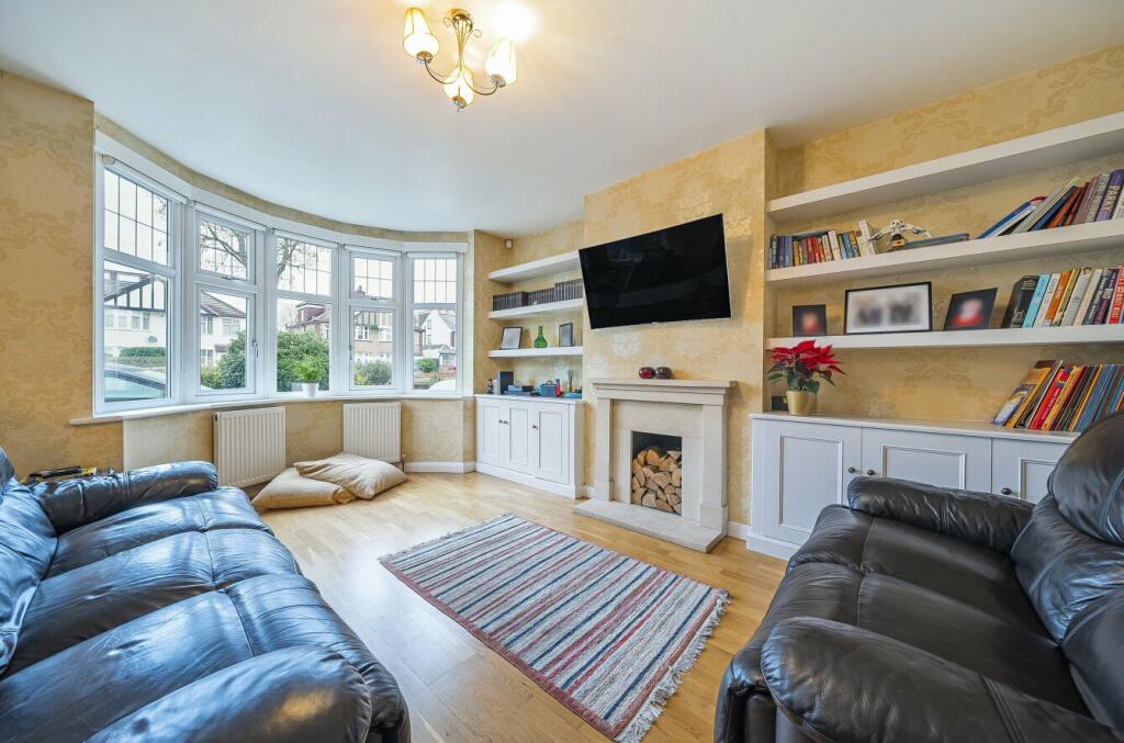 Additional property image - Southborough Lane, Bromley, BR2