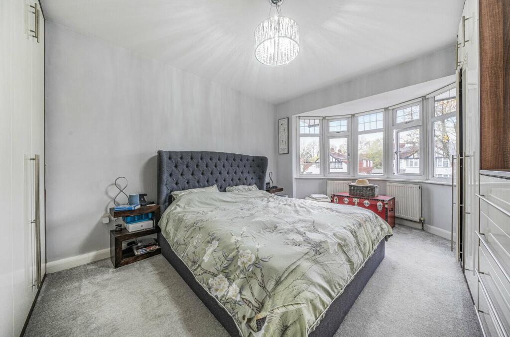 Additional property image - Southborough Lane, Bromley, BR2