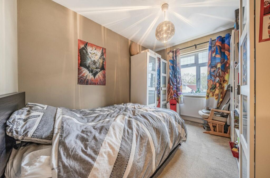 Additional property image - Southborough Lane, Bromley, BR2