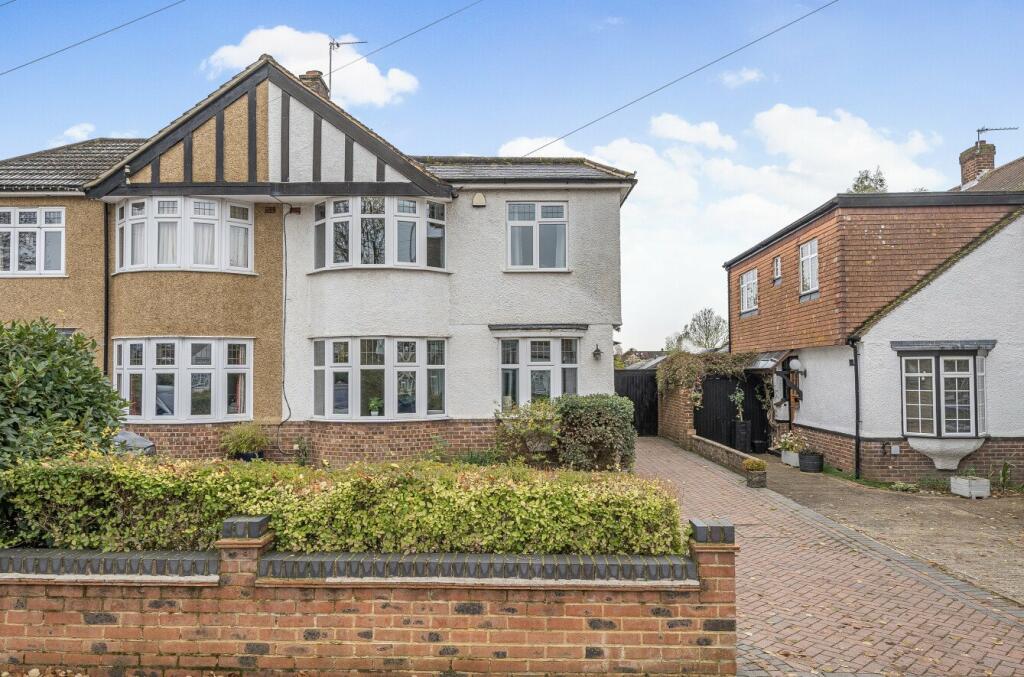 Additional property image - Southborough Lane, Bromley, BR2