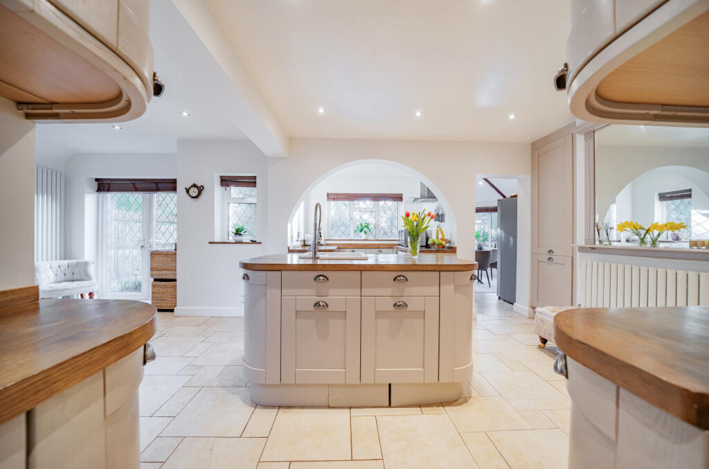 Additional property image - The Chenies, Petts Wood, Orpington, BR6