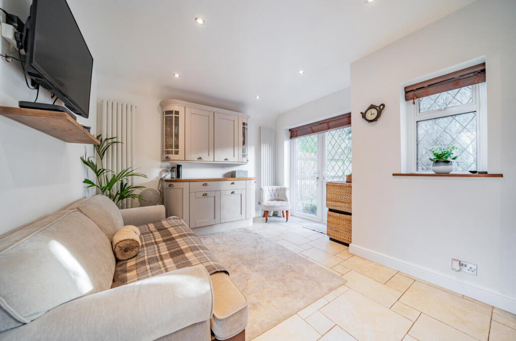Additional property image - The Chenies, Petts Wood, Orpington, BR6