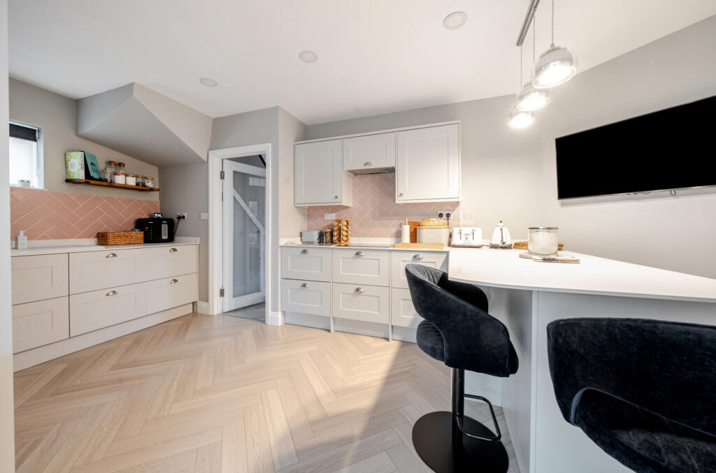 Additional property image - Towncourt Lane, Petts Wood, Orpington, BR5