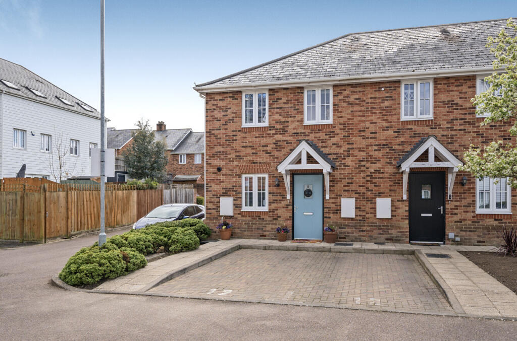 Main image of property: Beaufort Place, Orpington, BR5