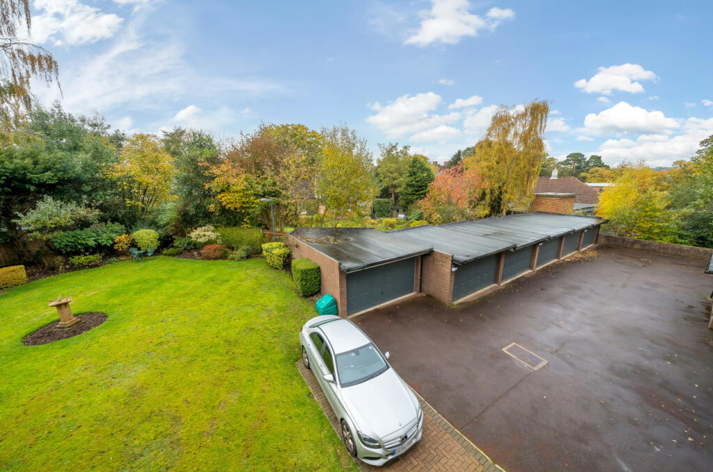 Additional property image - Chislehurst Road, Chislehurst, Kent, BR7