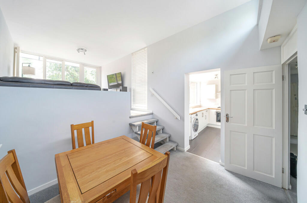 Additional property image - Willow Grove, Chislehurst, Kent, BR7