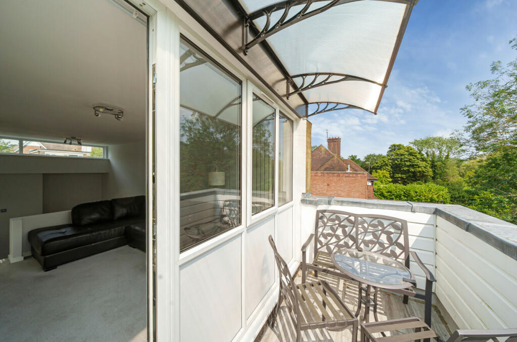 Additional property image - Willow Grove, Chislehurst, Kent, BR7